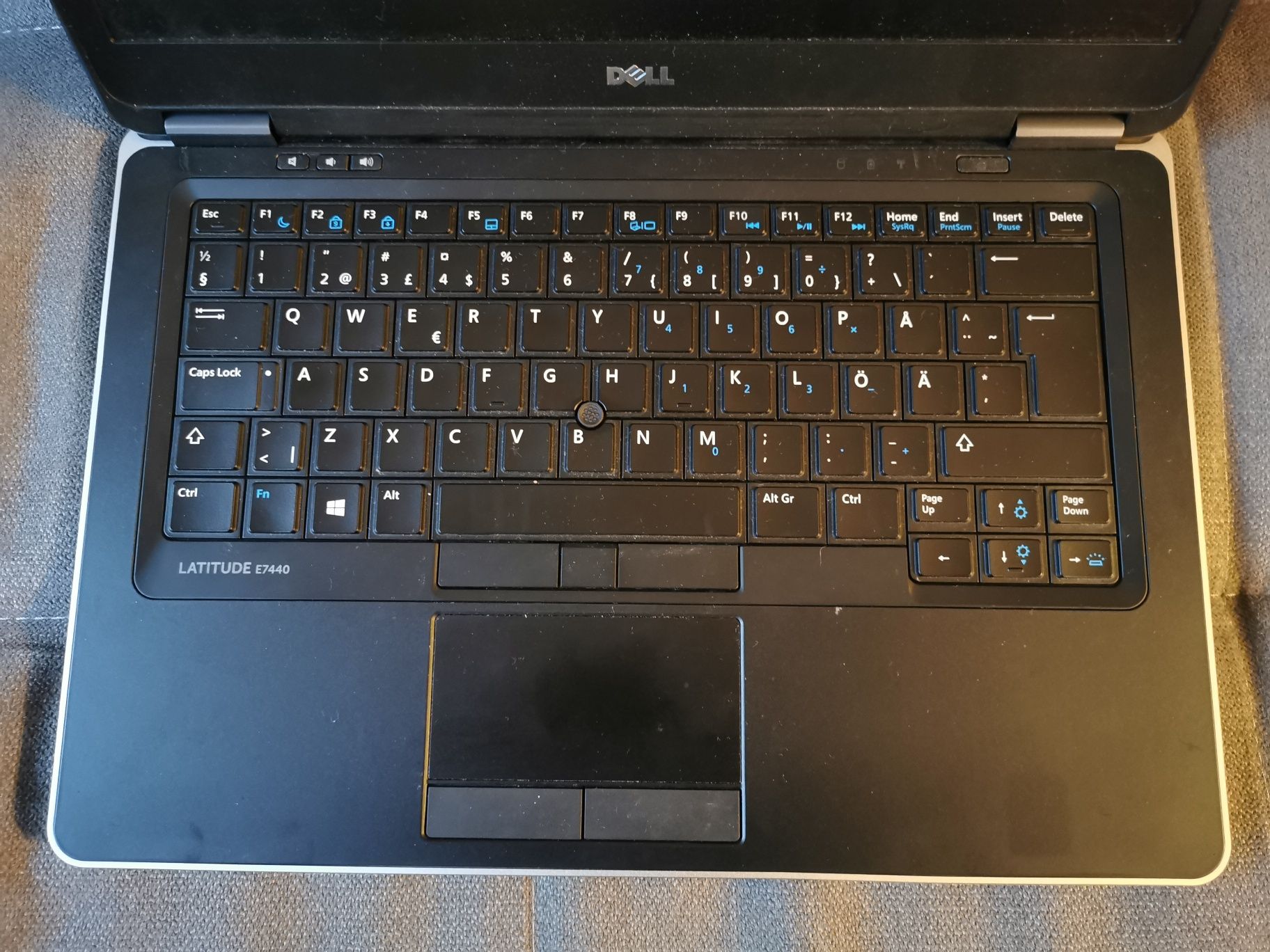 Dell Latitude E7440