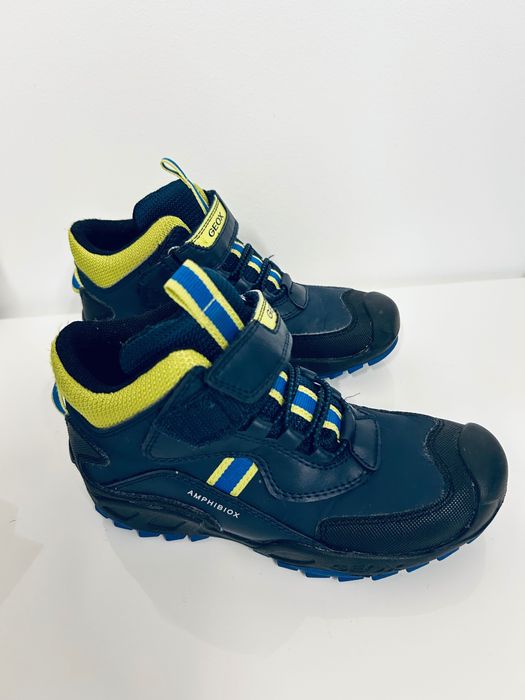 Geox zimowe buty dziecięce wodoodporne granatowe roz. 31
