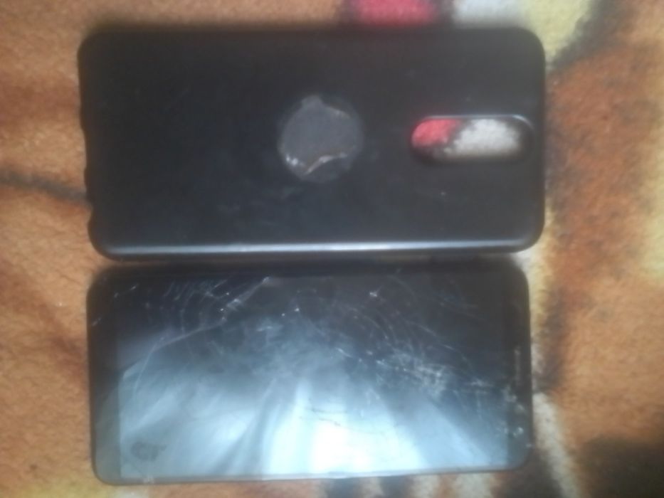 Продам телефон HUAWEI Model RNE-21 Або поміняю на телефон самсунг а 30