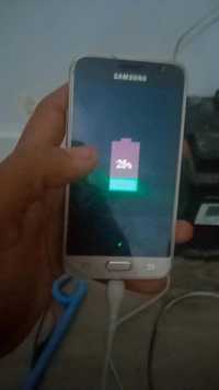 Galaxy j1 para venda interessados mandar mensagem