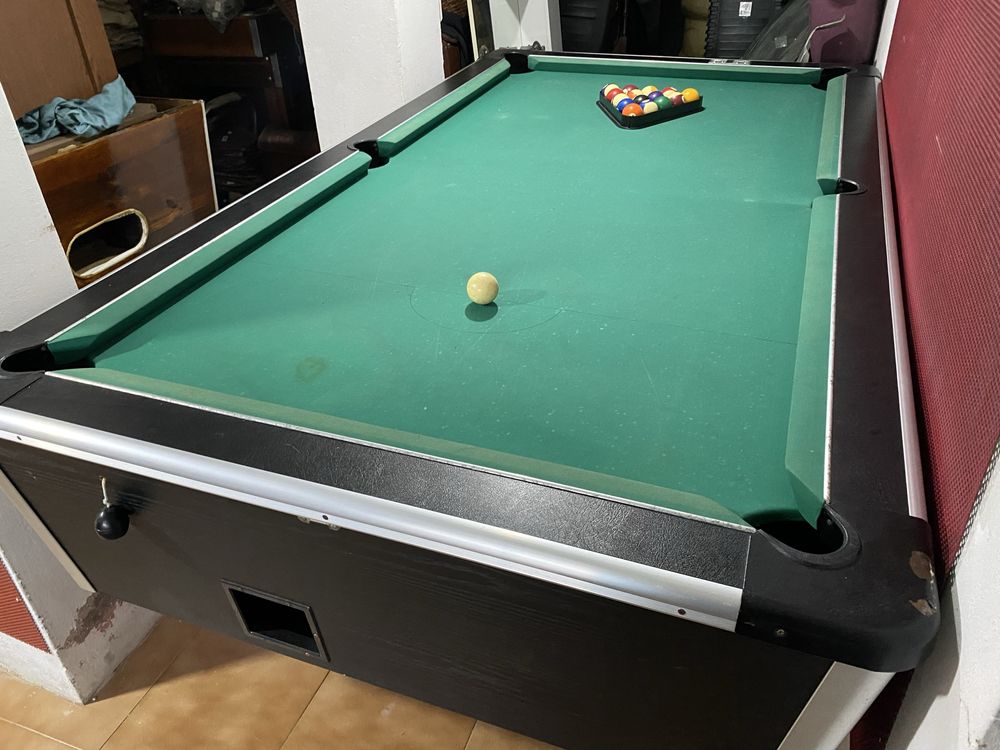 Bilhar snooker impecável