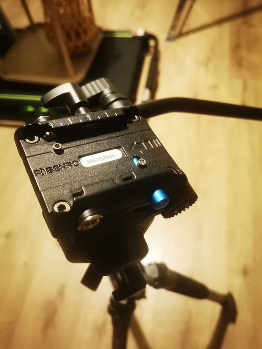 Statyw benro a1573F z głowicą benro s2pro