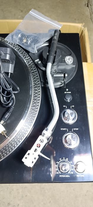 Вінтажний програвач вініловий  LP-45B з Bluetooth-передачею