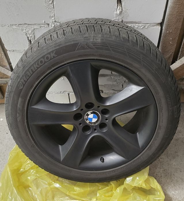 BMW X5 / X6 komplet felg 19” + opony zimowe Hankook 255/50 R19