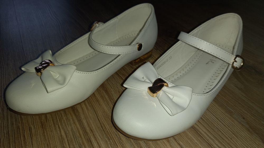 Komunia buciki pantofelki 33 , 21,5 cm