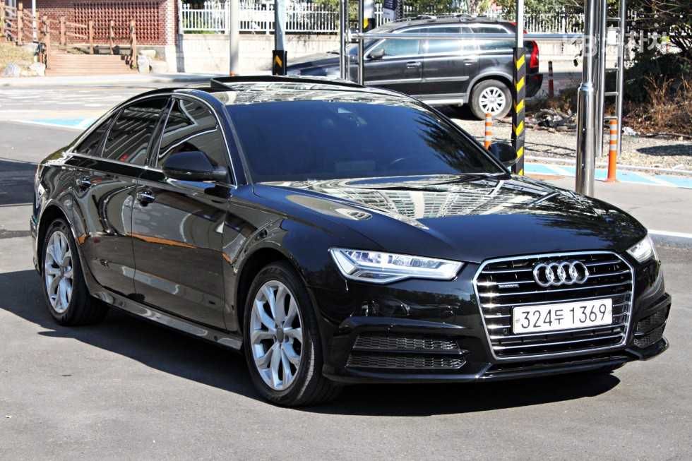 Автомобіль Audi A6 2018 року з Кореї