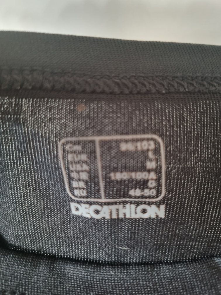 Camisola preta sem mangas da Decathlon