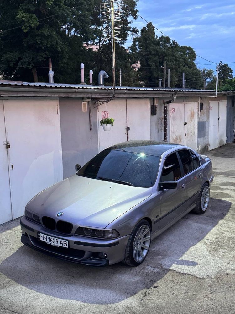 Продам бмв е39 2.5