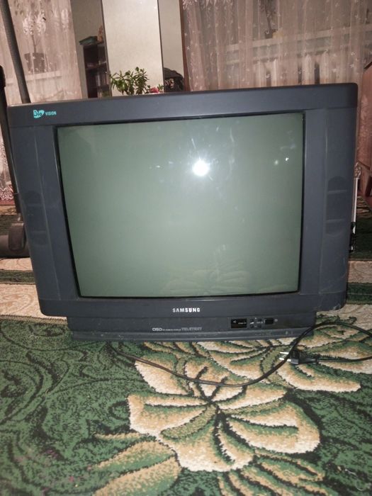 Продаю телевізор