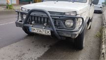Кенгурятник нива