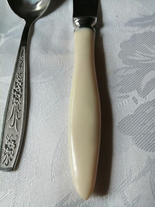 Zestaw sztućców z PRL-u