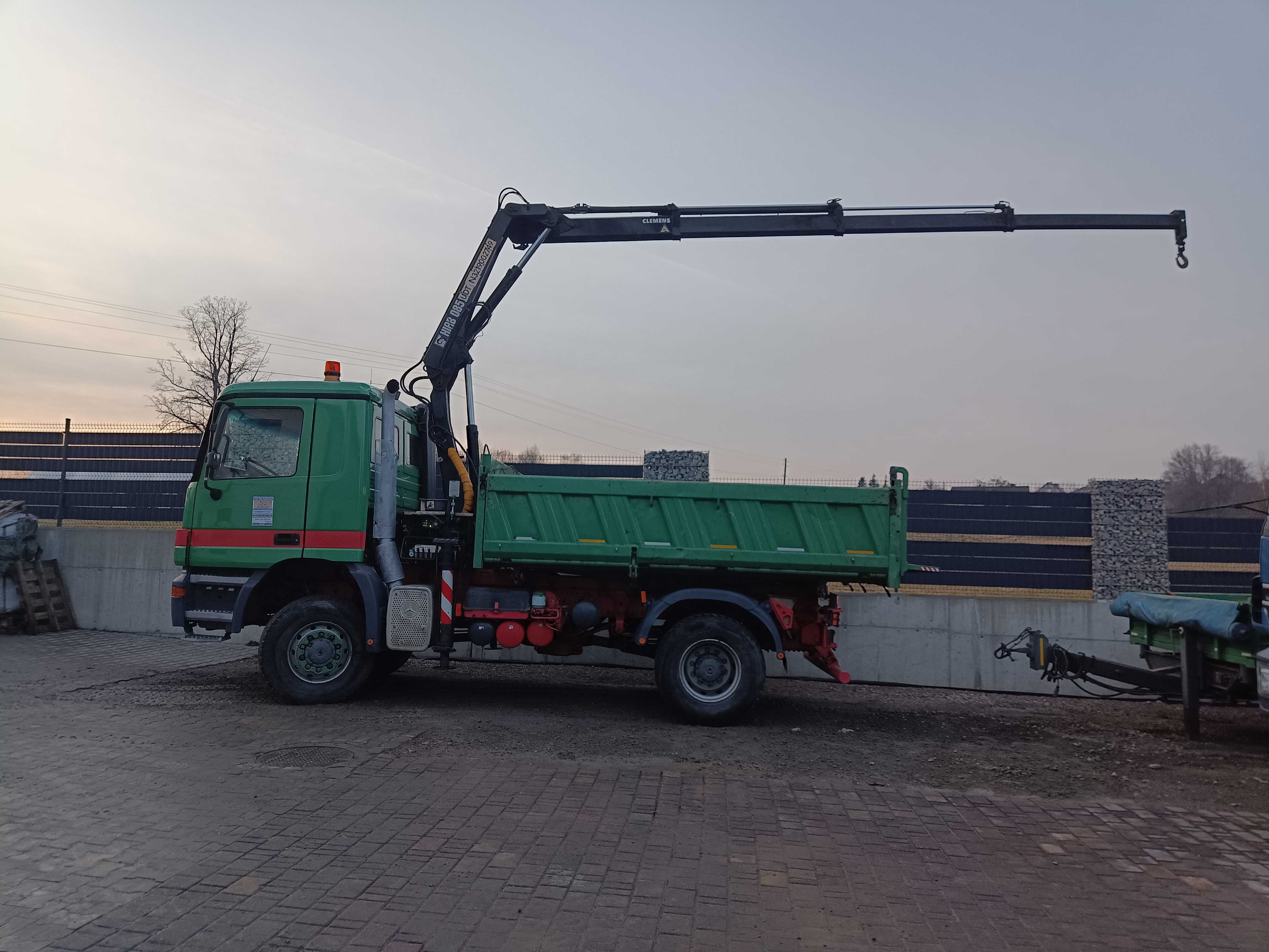 Mercedes-Benz Actros 1843 4x4 HDS Hiab