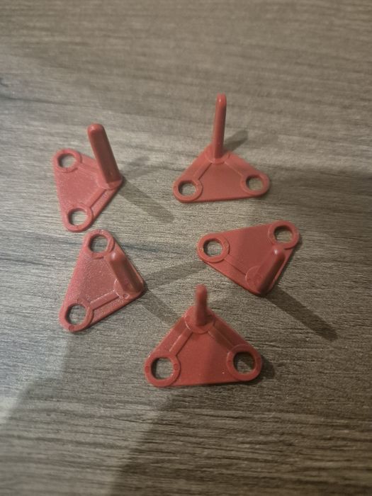 Klucz zwalniający blokadę do gniazdek