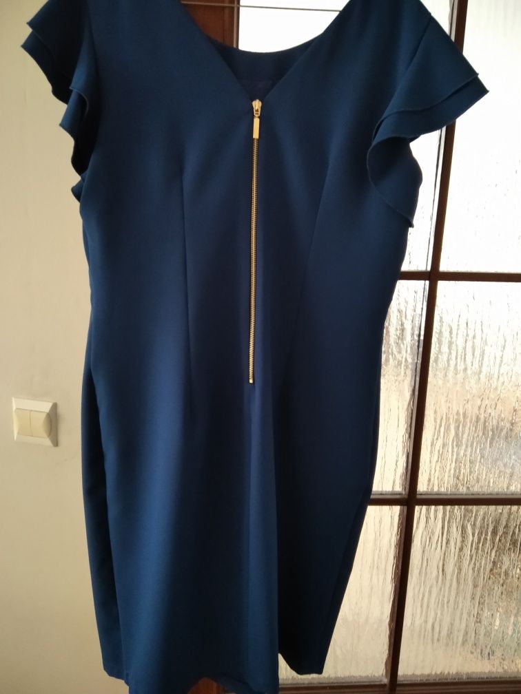 Sukienka niebieska r. 44