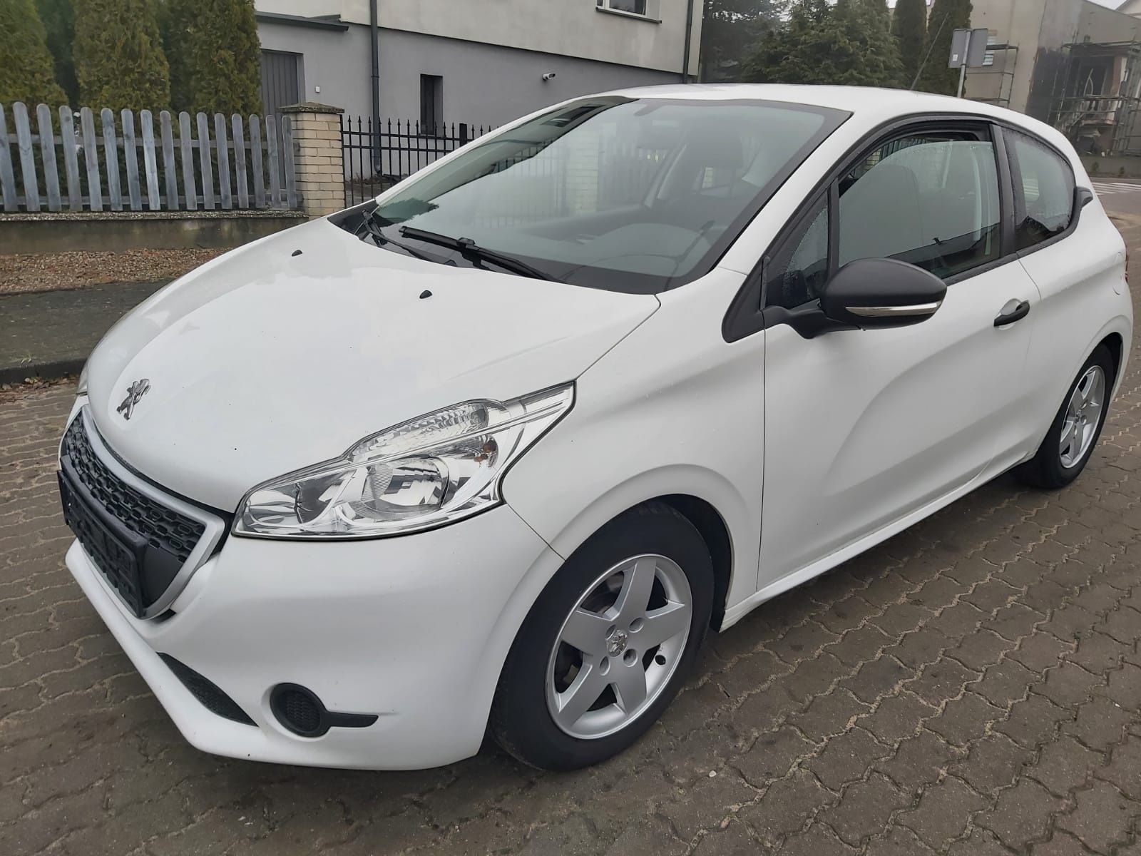 Peugeot 208 1.4 HDI