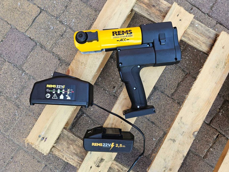 REMS 22V zaciskarka akumulatorowa jak nowa ZESTAW 2025 faktura