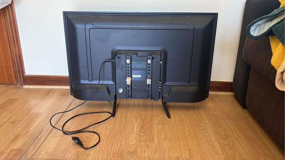 Duas TV LCD 32”