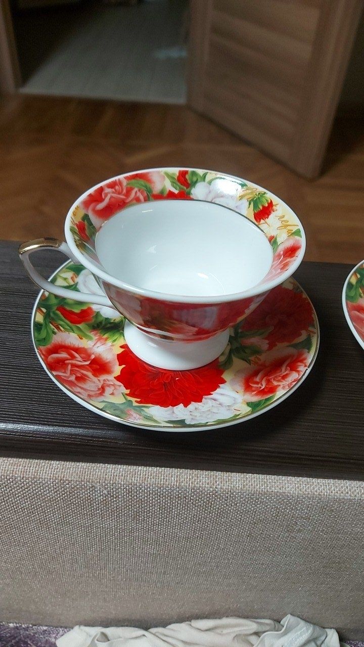 Сервиз (чайний, кофейный)