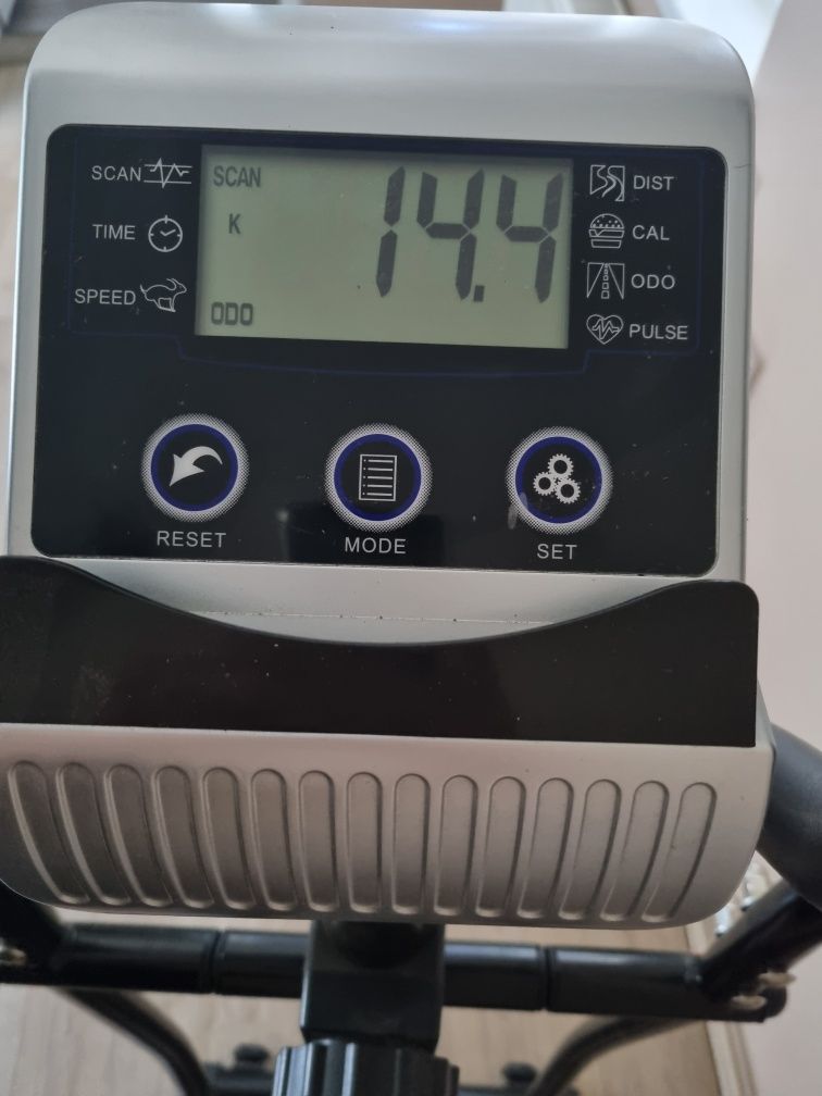 Orbitrek magnetyczny HERTZ FITNESS Gymbo 77 4kg 28cm