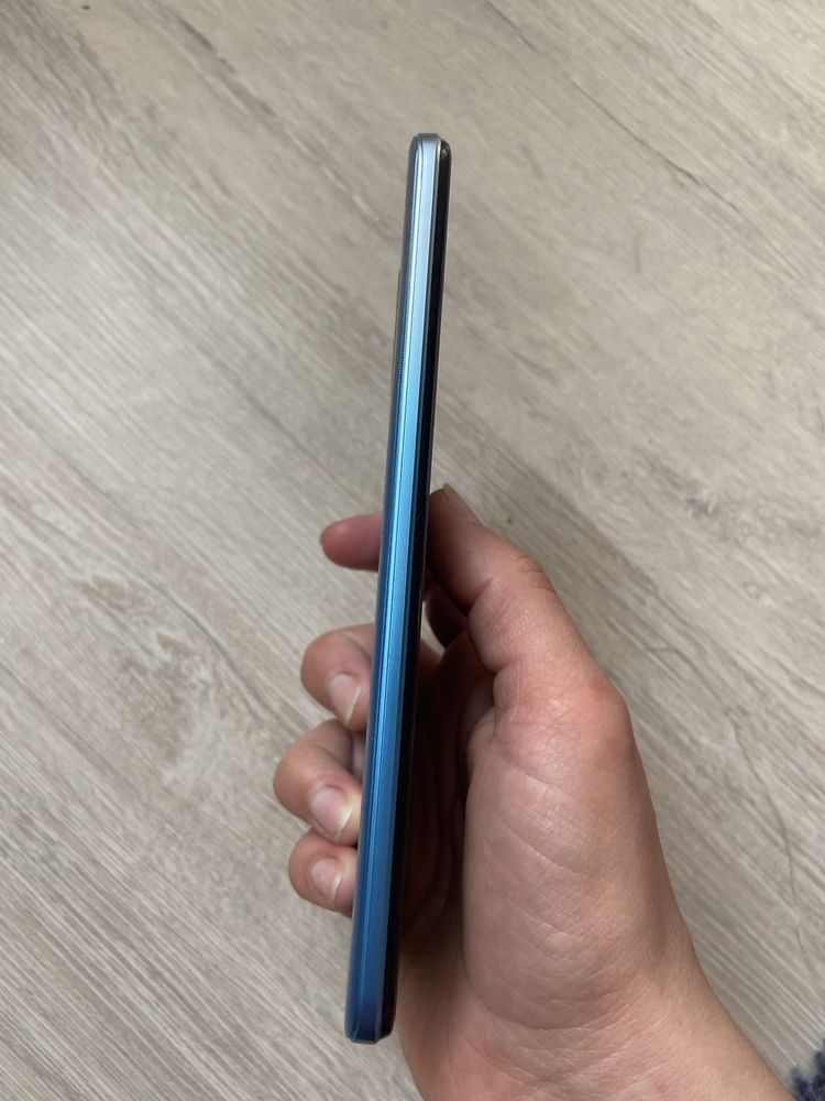 Продам телефон VIVO Y15s