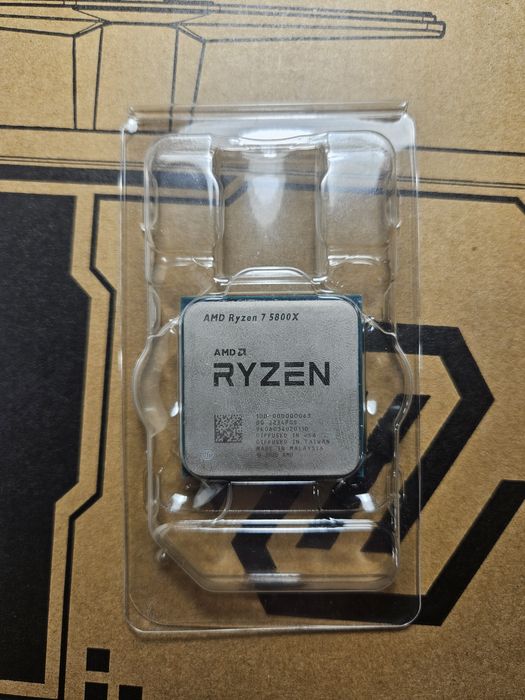 Процесор AMD Ryzen 7 5800x