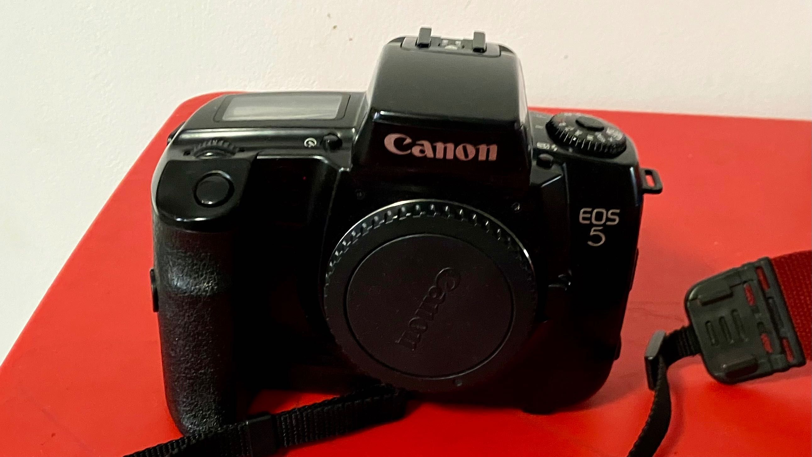 Câmera fotográfica Canon EOS 5