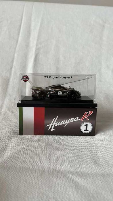 Hot Wheels RLC 21' Pagani Huayra R