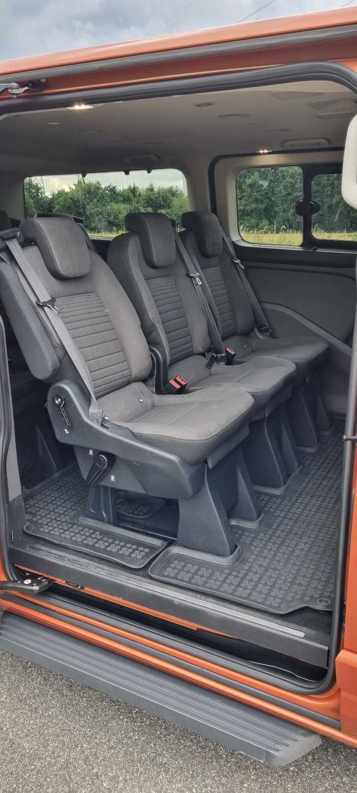 Wypożyczalnia wynajem busów busa - busy 8 i 9 osobowe - Tourneo Custom