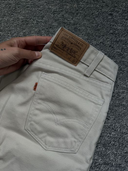 Джинси levis бежеві