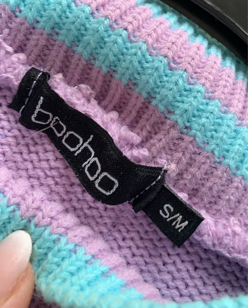 Boohoo śliczny liliowy sweterek S/M