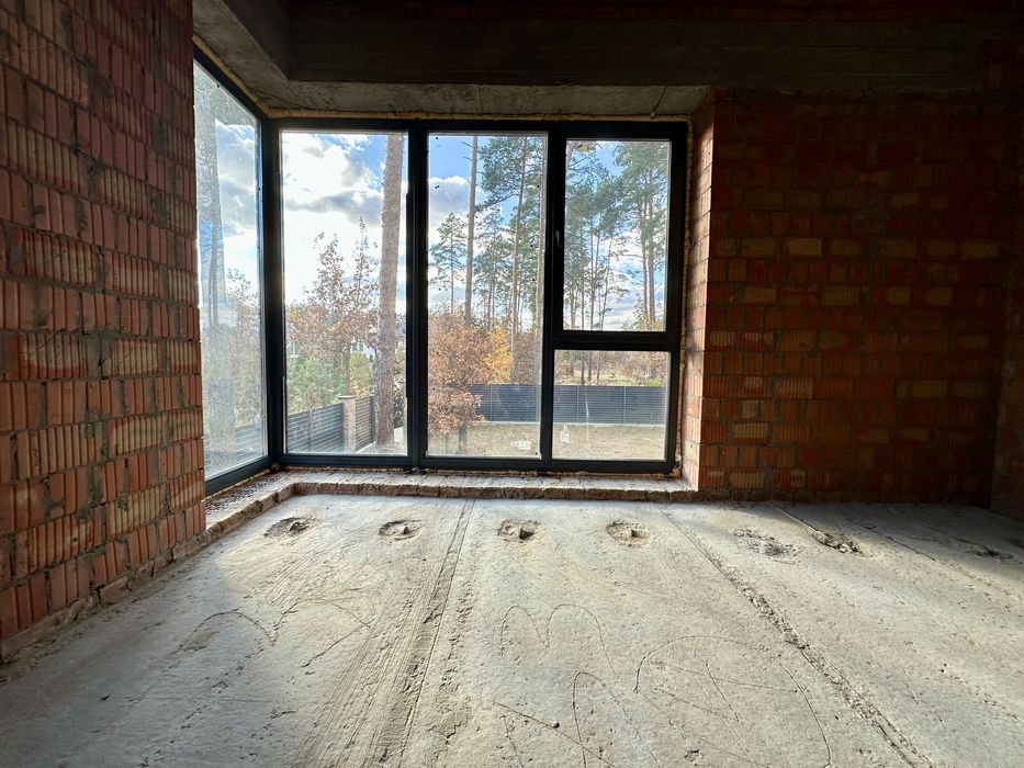 Якісний будинок 206 м2 в закритому котеджному містечку. 10 соток