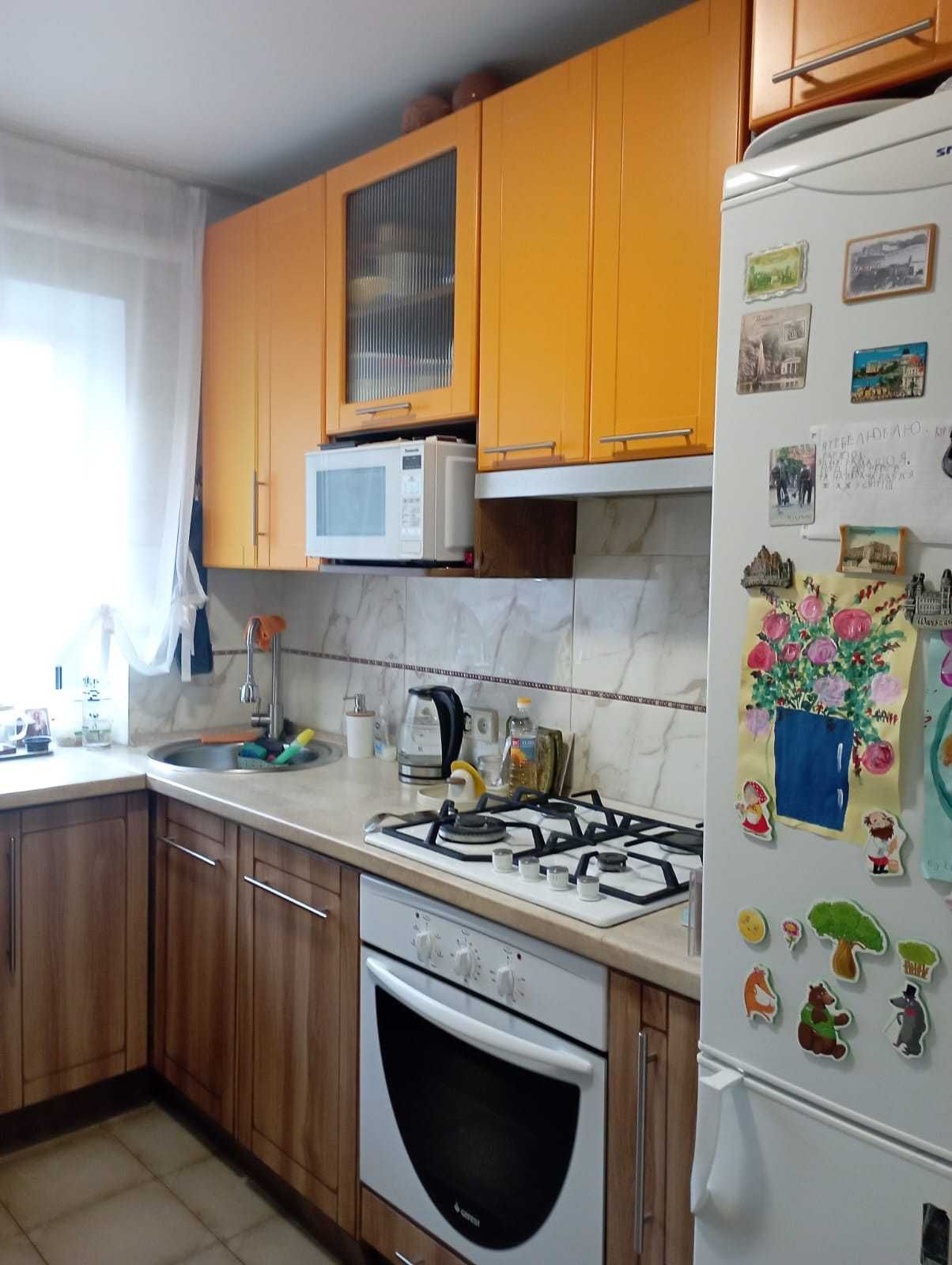 Двокімнатна квартира в довгострокову аренду (Київ, Отрадний)