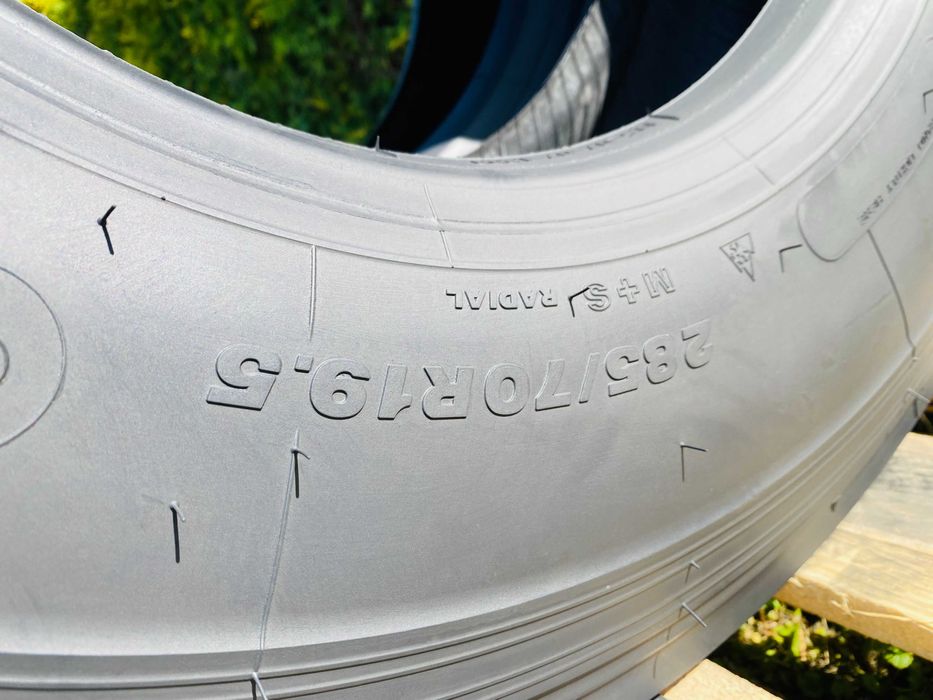 285/70 R19.5 Bridgestone R-STEER 002 M+S 146/144M 2022 r przody