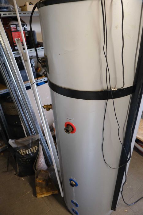 Bojler kwasówka 200l Hewalex