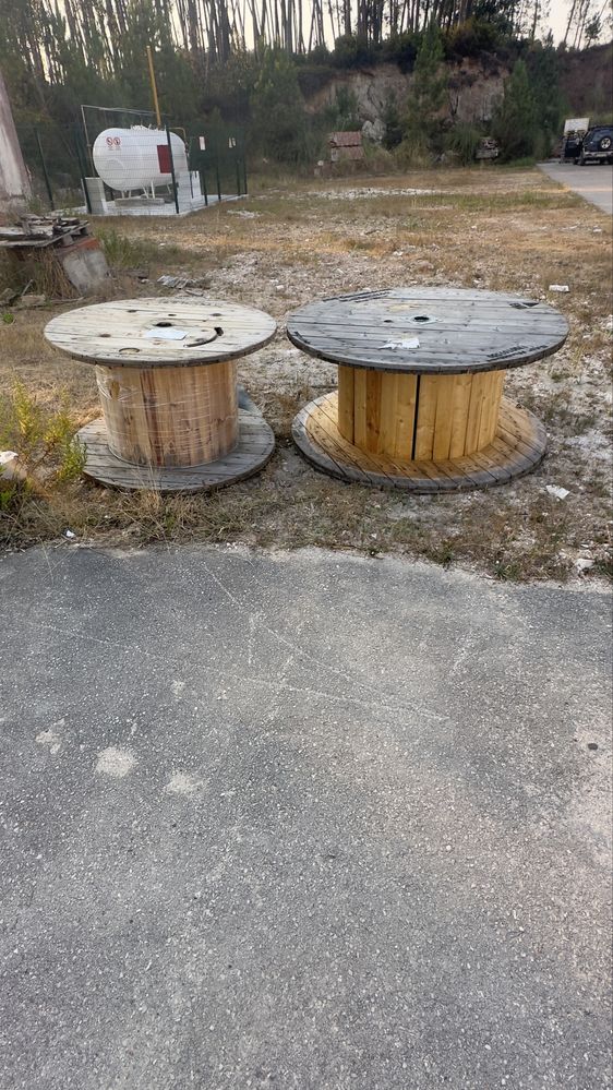 Bobinas de madeira