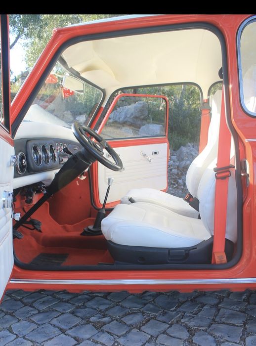 Mini 1275 GT Restaurado