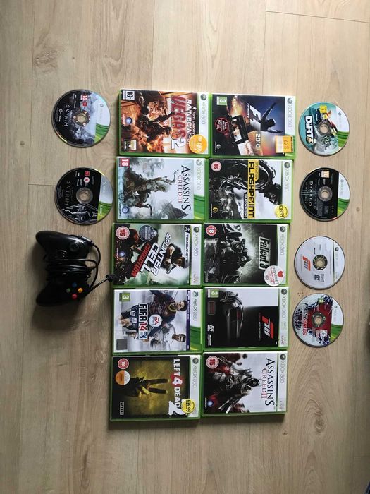 1 x PAD na kablu  + GRY do XBOX360
