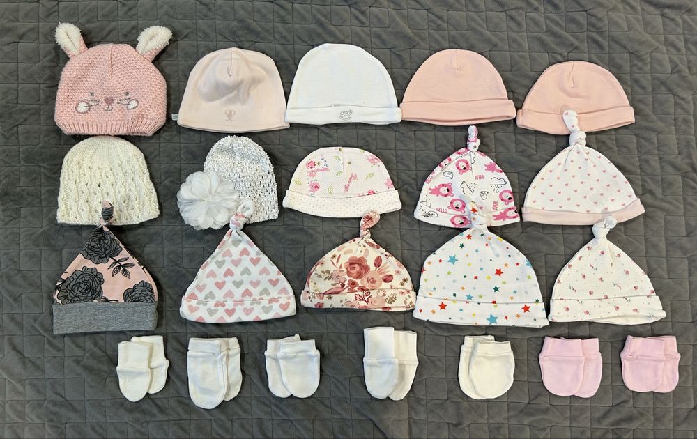 Шапка, чепчик, царапки. На 0-3 місяці.