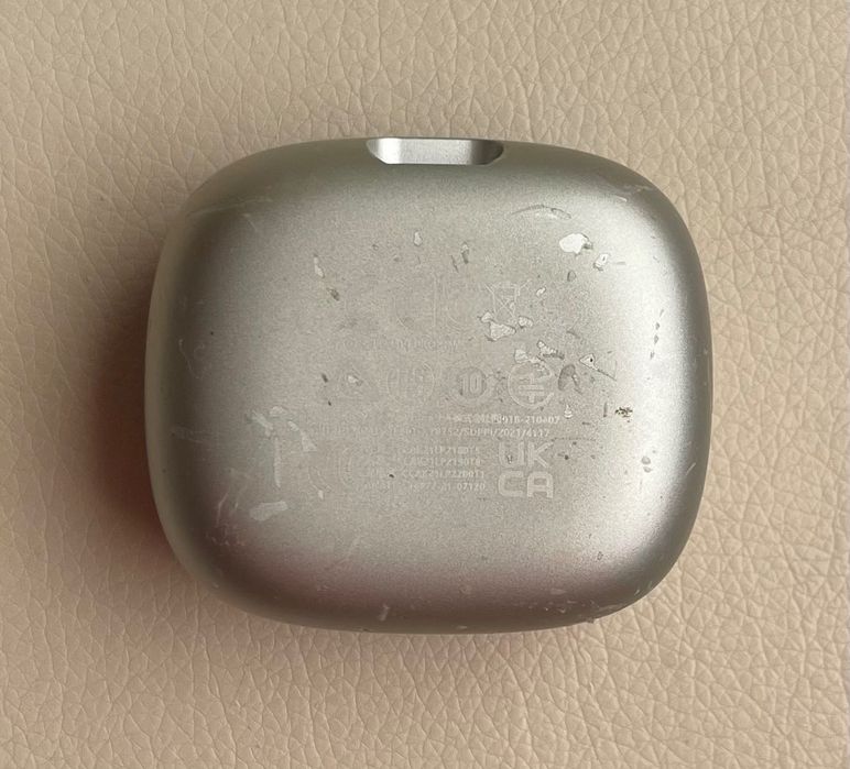 Słuchawki bezprzewodowe JBL Live Pro 2 TWS Bluetooth.