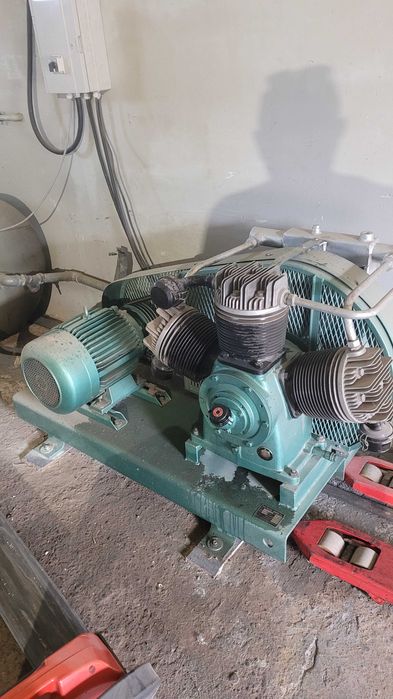 Kompresor ze zbiornikiem 1000 l