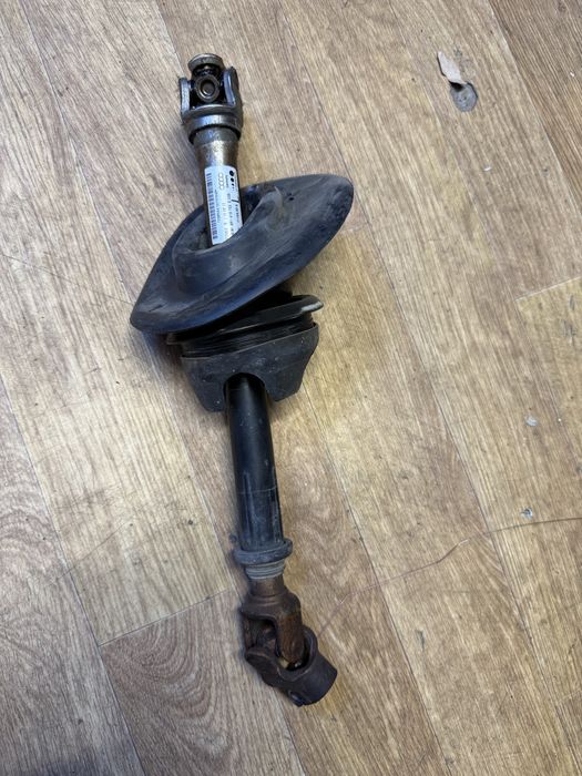 Рульовий вал Audi Q5