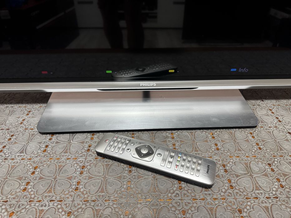 PHILIPS Model 37PFL6777H/12 WiFi Smat TV телевізор