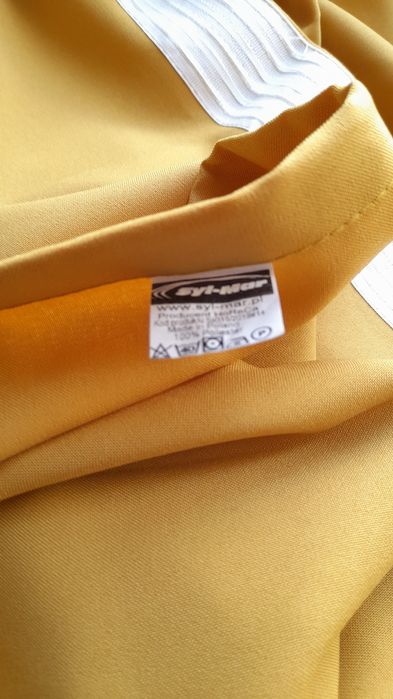 Zaslony 2 szt z tasma