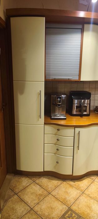 Meble i sprzęt kuchenny