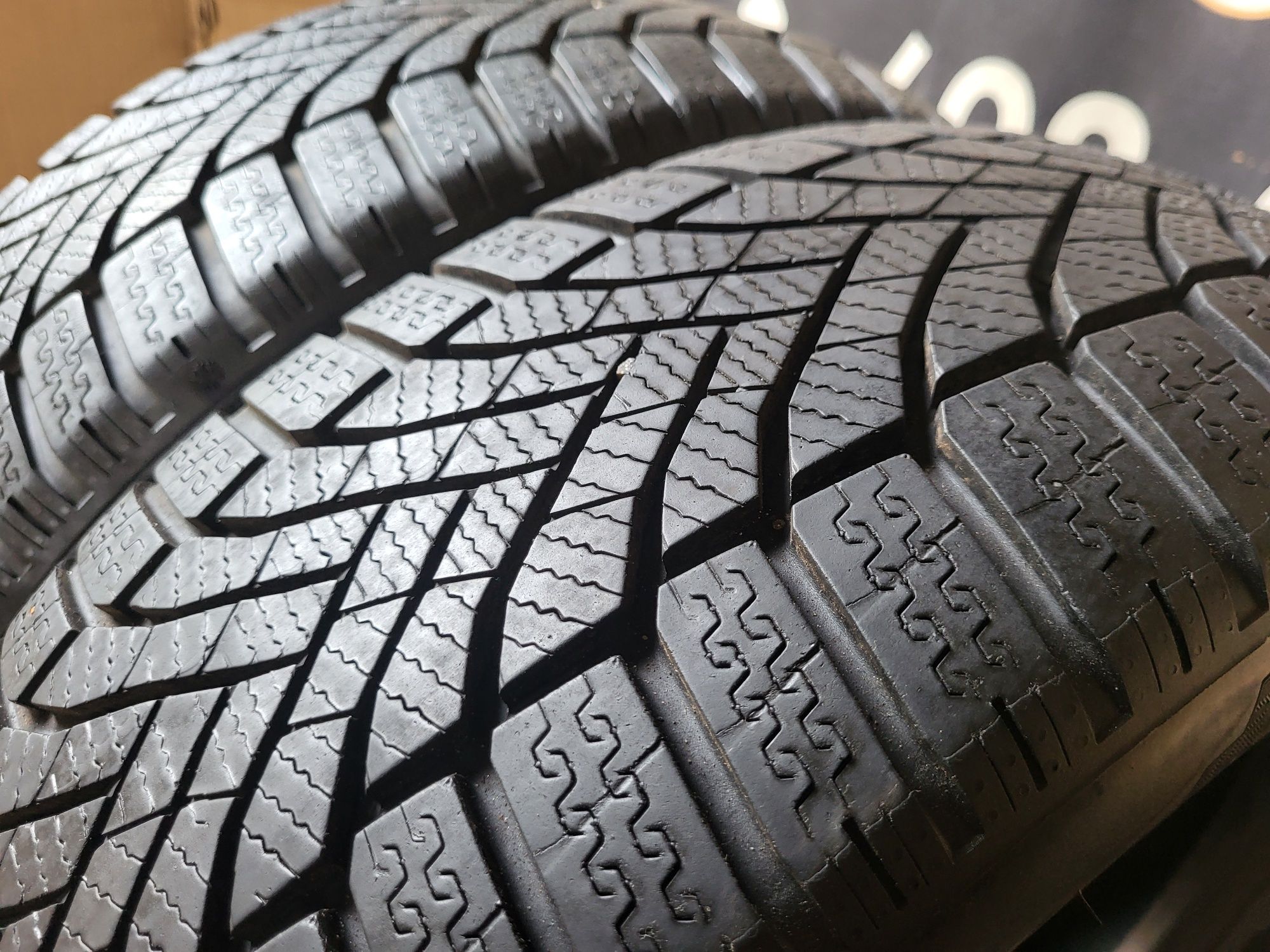 Opony zimowe 205/55/16 Falken 22rok 6,8mm