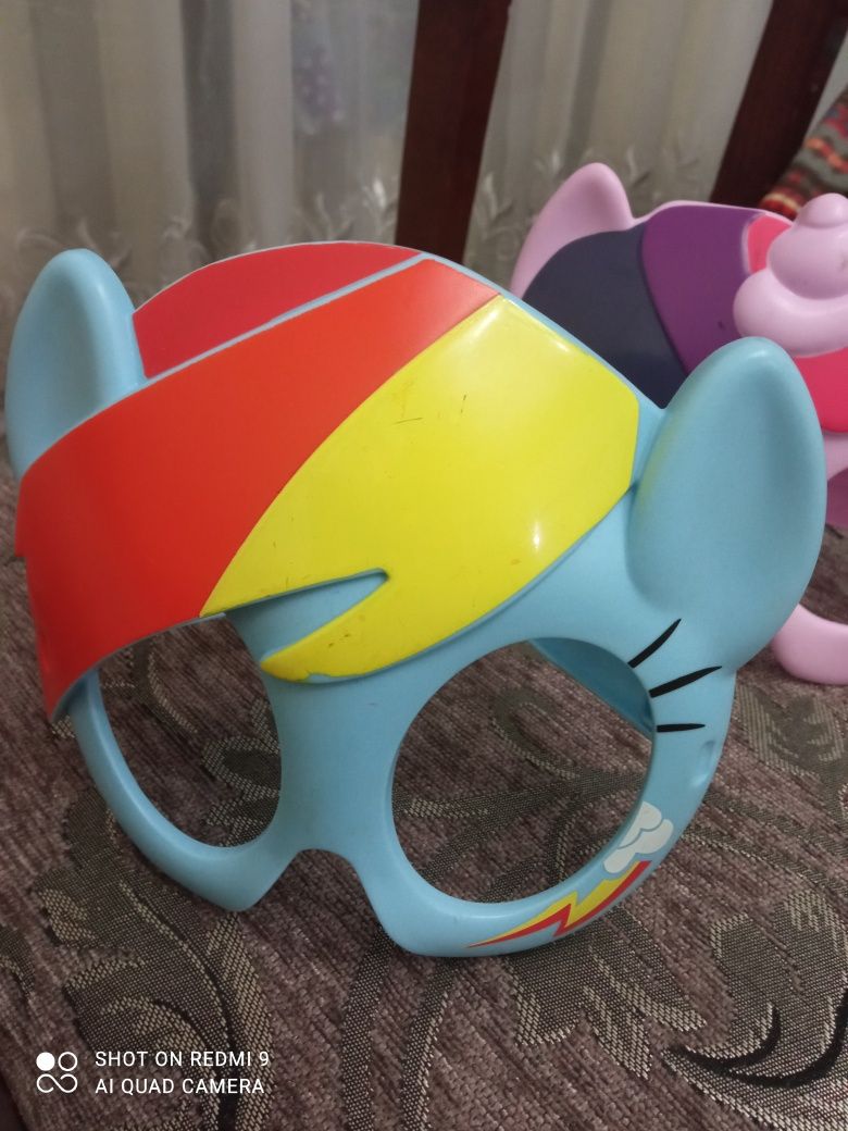 Продам маски My little pony