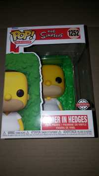 funko pop homer in hedges