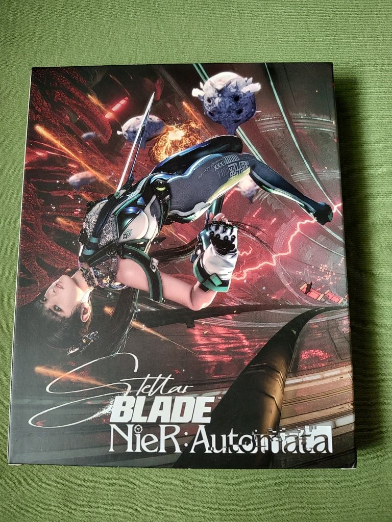Steelbook Stellar Blade x Nier: Automata