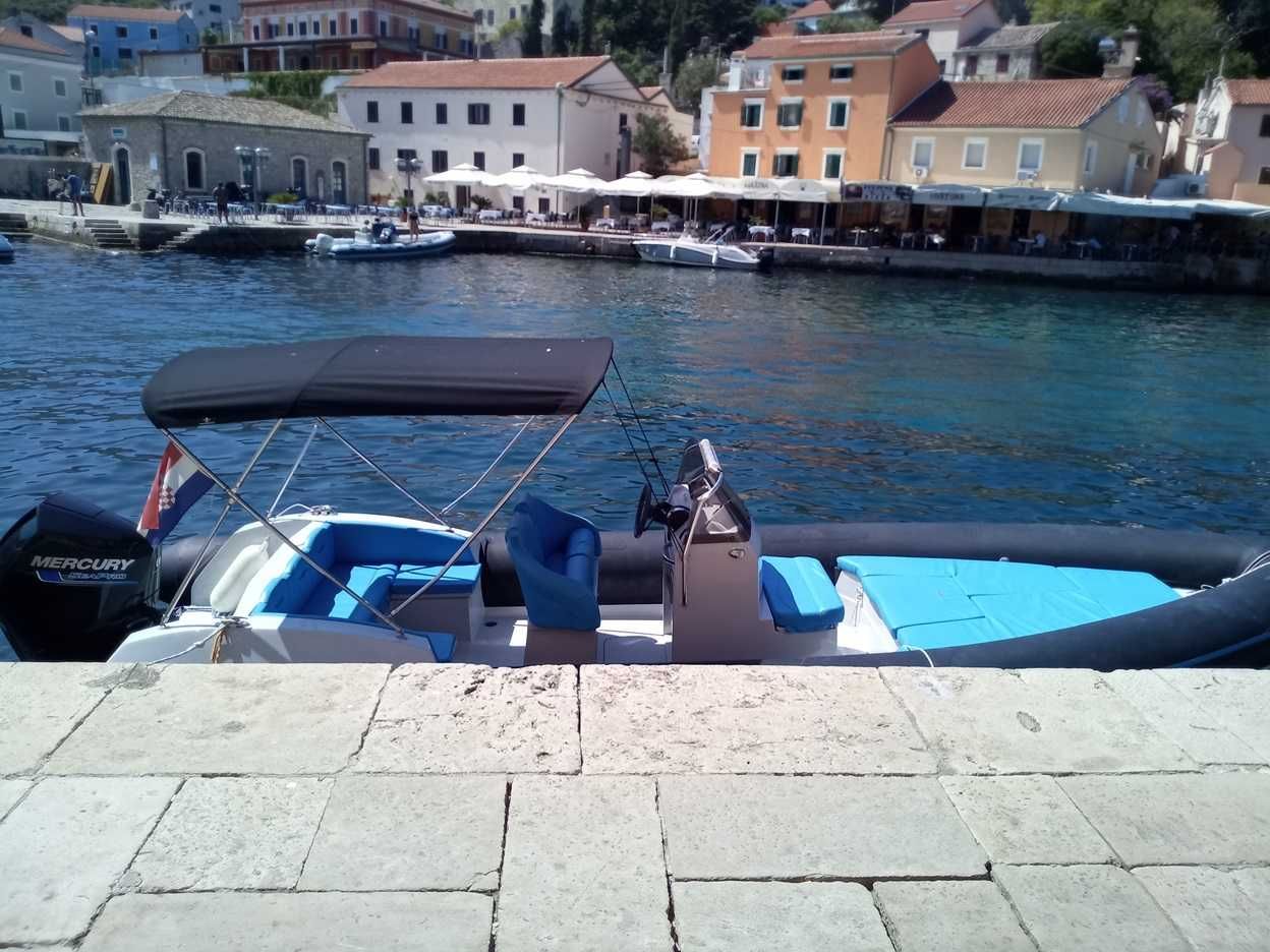 Semi-rígido Hydrosport RIB737 Sundeck novo