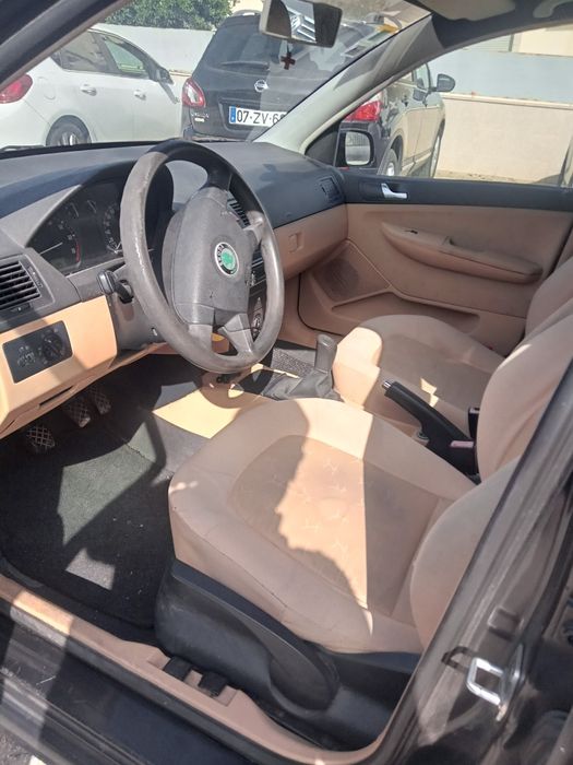 Skoda Fabia 1.4 2001 gasolina